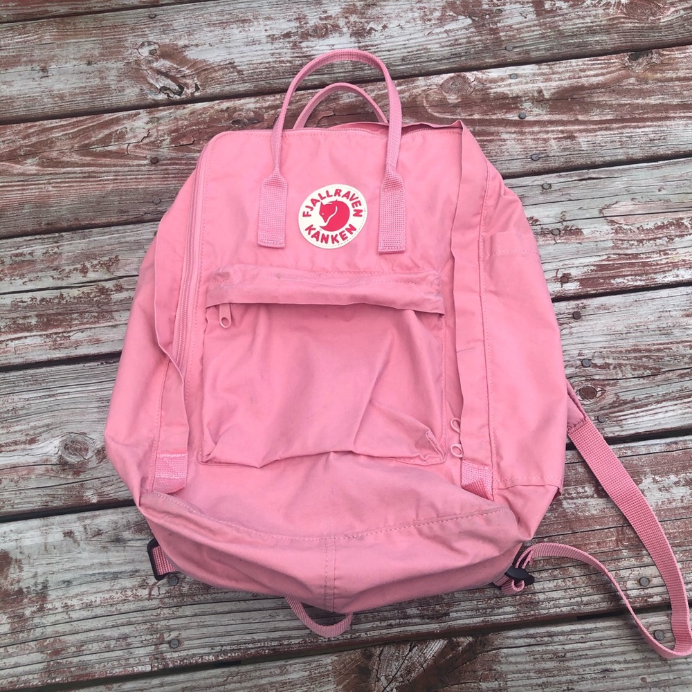 Fjallraven kanken backpack